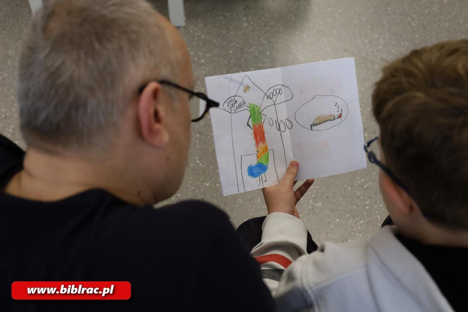 Zdjęcie w galerii na portalu naszraciborz.pl: Kreatywna sobota w Klubie Ojca z Danielem de Latour wiadomości z regionu