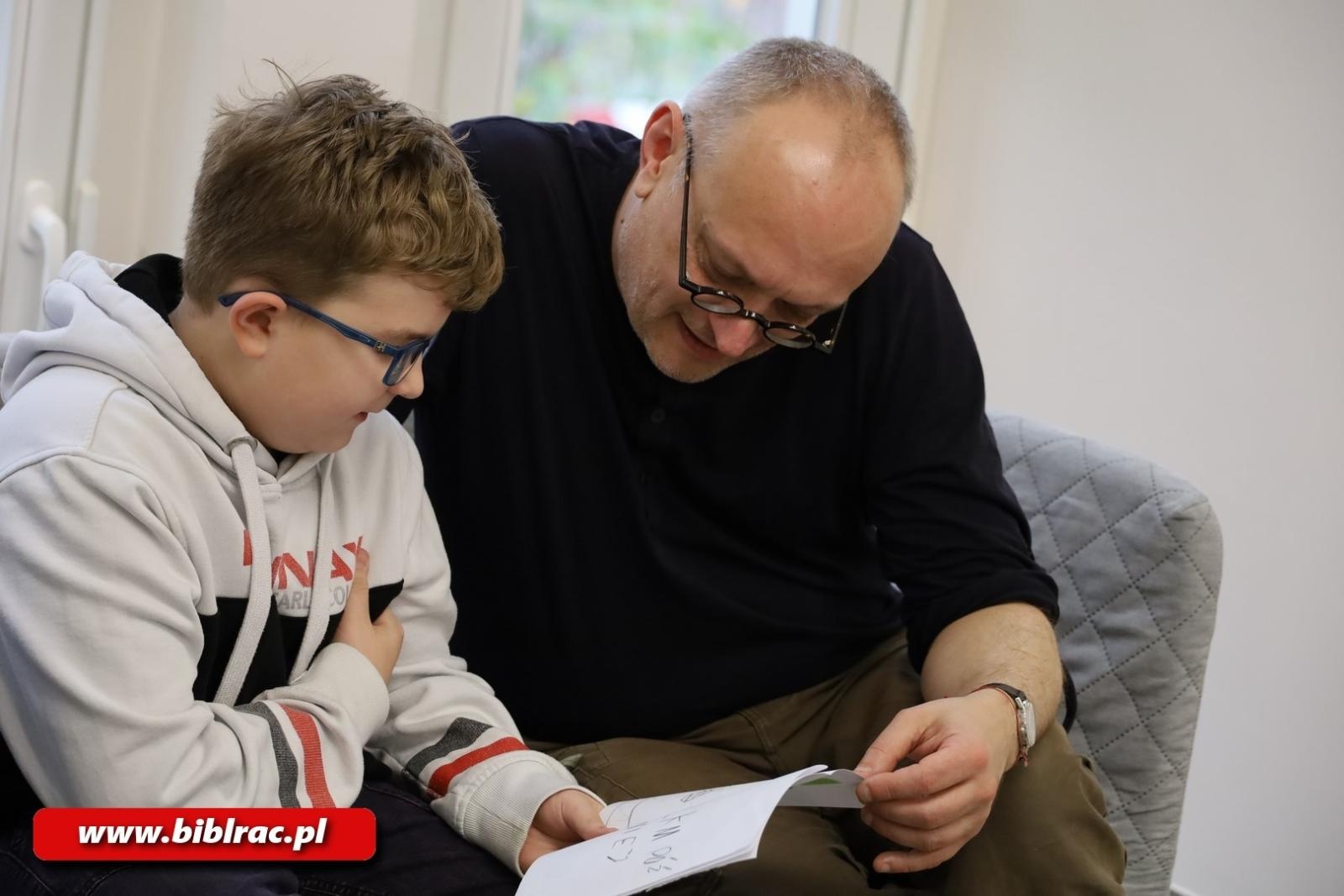 Zdjęcie w galerii na portalu naszraciborz.pl: Kreatywna sobota w Klubie Ojca z Danielem de Latour wiadomości z regionu