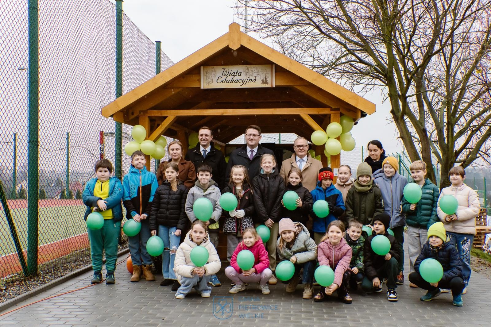 Zdjęcie w galerii na portalu naszraciborz.pl: Nowa ekopracownia pod chmurką w powiecie – Pietrowice Wielkie otwierają nowoczesną przestrzeń edukacyjną wiadomości z regionu