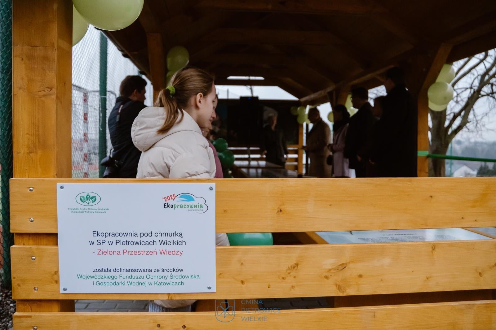 Zdjęcie w galerii na portalu naszraciborz.pl: Nowa ekopracownia pod chmurką w powiecie – Pietrowice Wielkie otwierają nowoczesną przestrzeń edukacyjną wiadomości z regionu