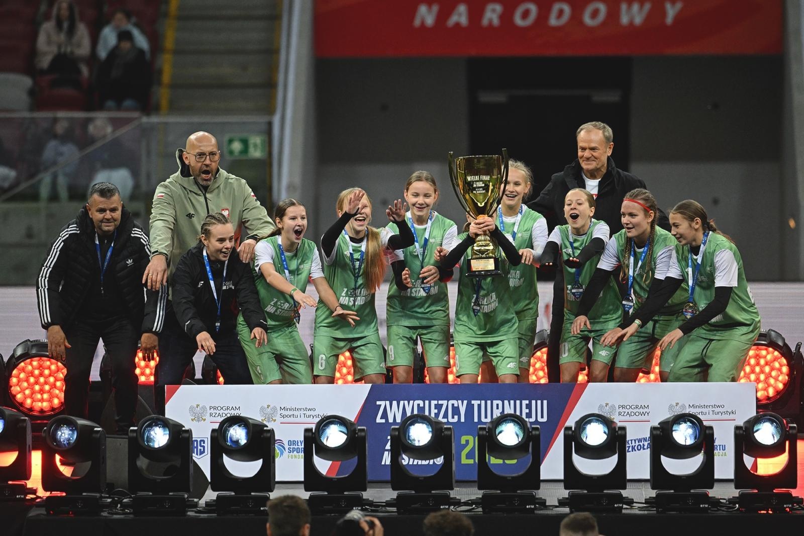 Zdjęcie w galerii na portalu naszraciborz.pl: Z Orlika na Stadion. Znamy mistrzów Polski! Wielki finał na PGE Narodowym za nami wiadomości z regionu