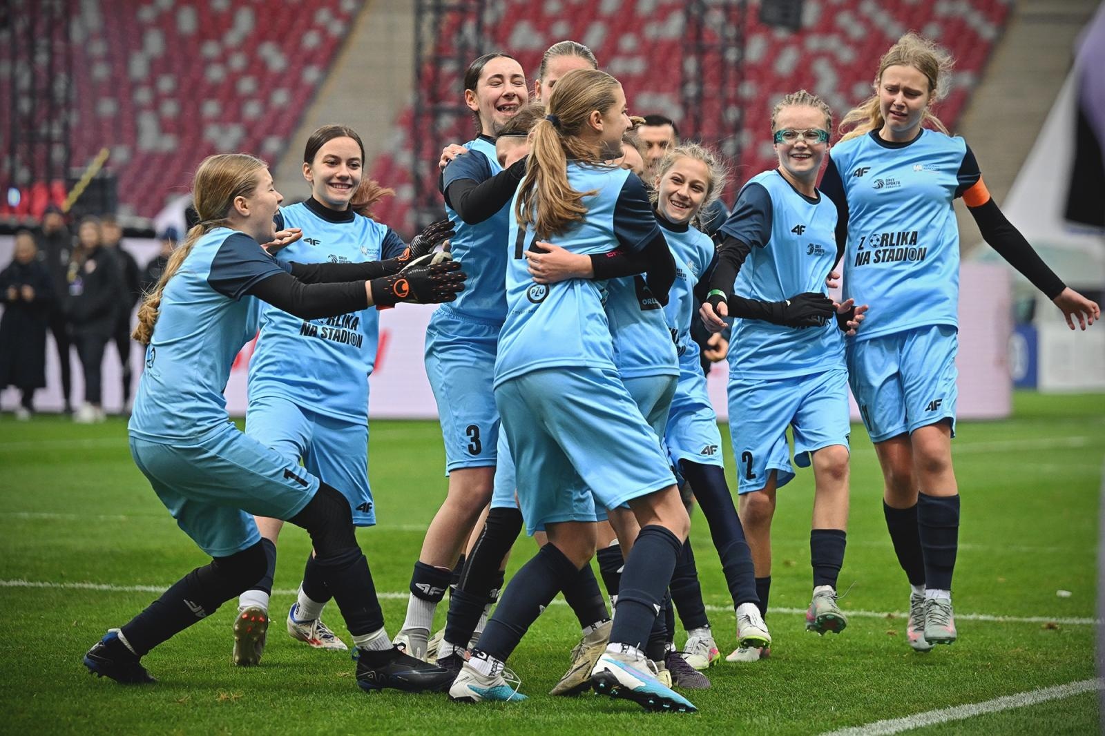 Zdjęcie w galerii na portalu naszraciborz.pl: Z Orlika na Stadion. Znamy mistrzów Polski! Wielki finał na PGE Narodowym za nami wiadomości z regionu