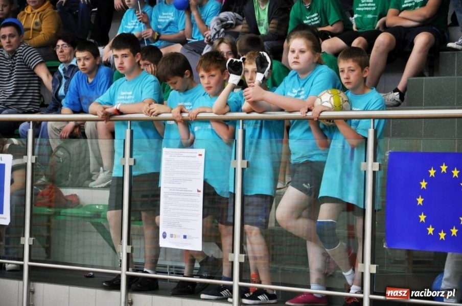 Zdjęcie w galerii na portalu naszraciborz.pl: Udowodnili, że sport i wiedza integrują wiadomości z regionu