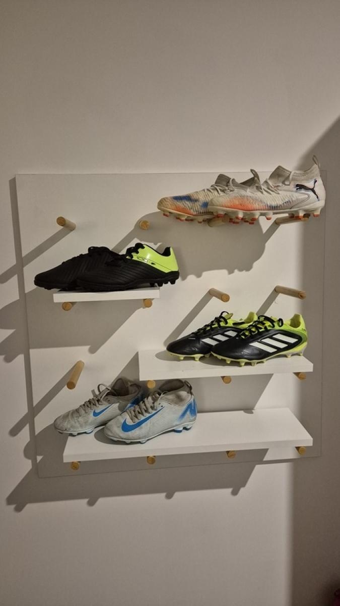 Zdjęcie w galerii na portalu naszraciborz.pl: Z Orlika na Stadion. Historyczny sukces dziewcząt z ZSP Pogrzebień [FOTO] wiadomości z regionu