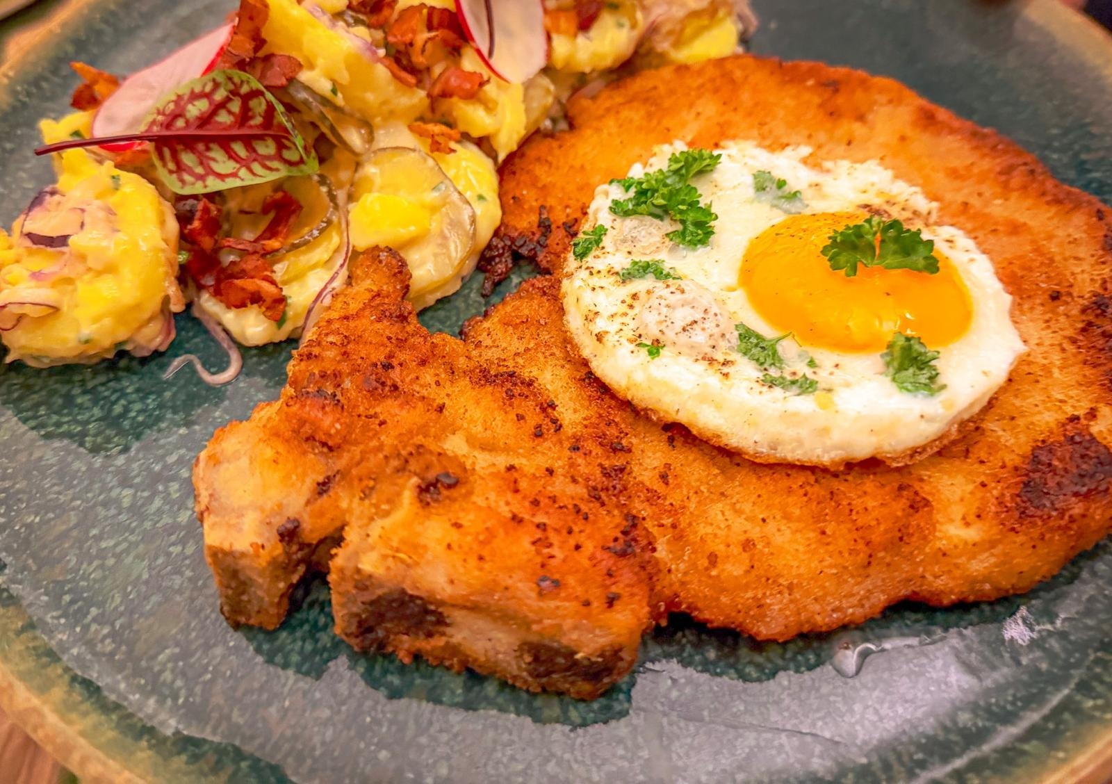 Zdjęcie w galerii na portalu naszraciborz.pl: Nowa restauracja na Zamku Piastowskim. Otwarto lokal Rycerska wiadomości z regionu