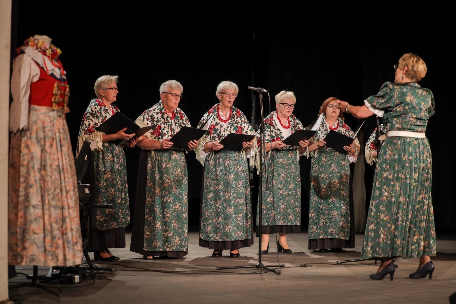Zdjęcie w galerii na portalu naszraciborz.pl: Co nam w duszy gra… - koncert chórów powiatu raciborskiego w najbliższy piątek w DK Strzecha wiadomości z regionu