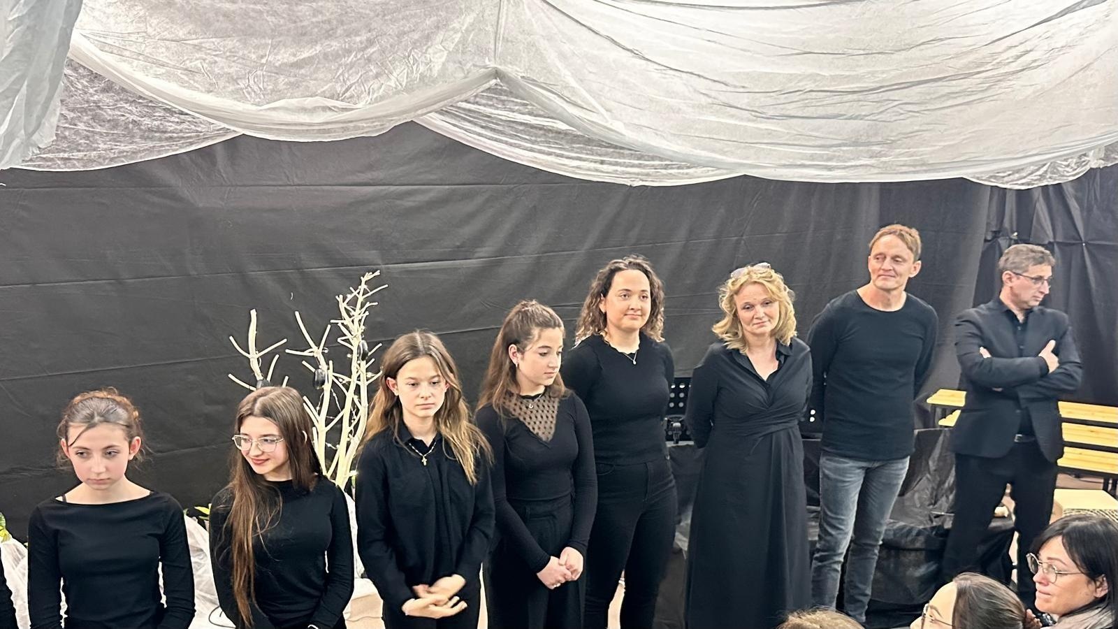 Zdjęcie w galerii na portalu naszraciborz.pl: W SP Krzyżanowice odbył się kolejny Wieczór poezji… wiadomości z regionu