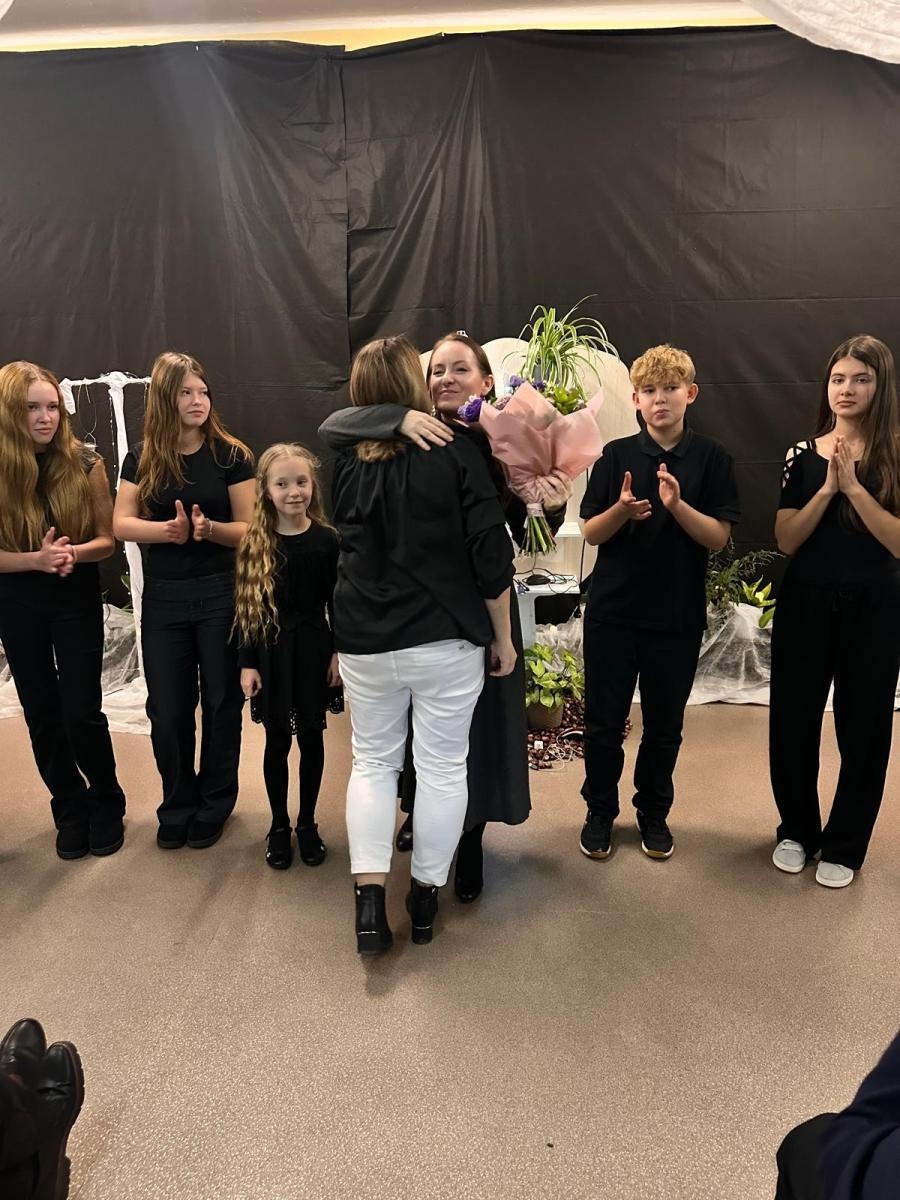 Zdjęcie w galerii na portalu naszraciborz.pl: W SP Krzyżanowice odbył się kolejny Wieczór poezji… wiadomości z regionu