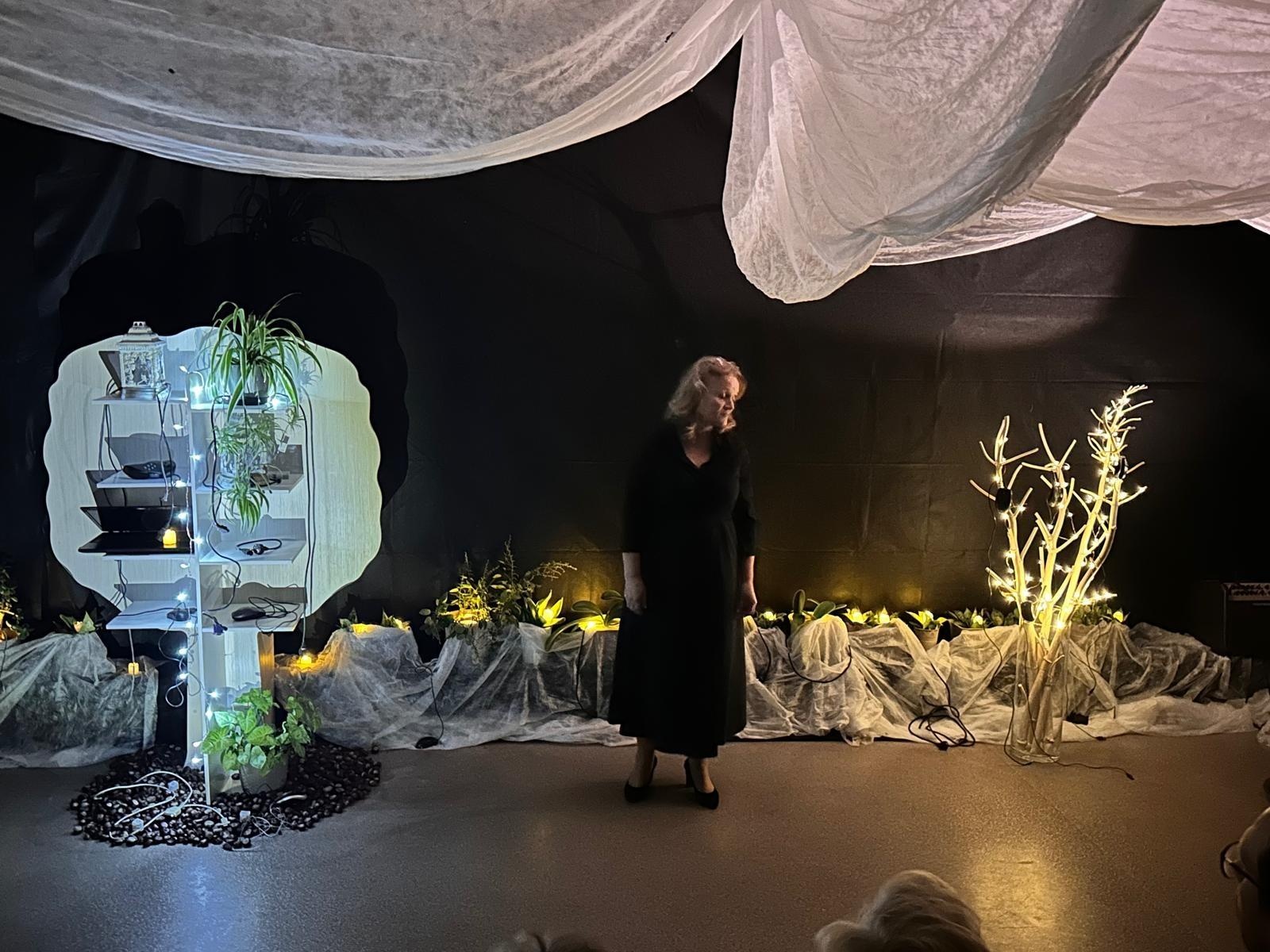 Zdjęcie w galerii na portalu naszraciborz.pl: W SP Krzyżanowice odbył się kolejny Wieczór poezji… wiadomości z regionu