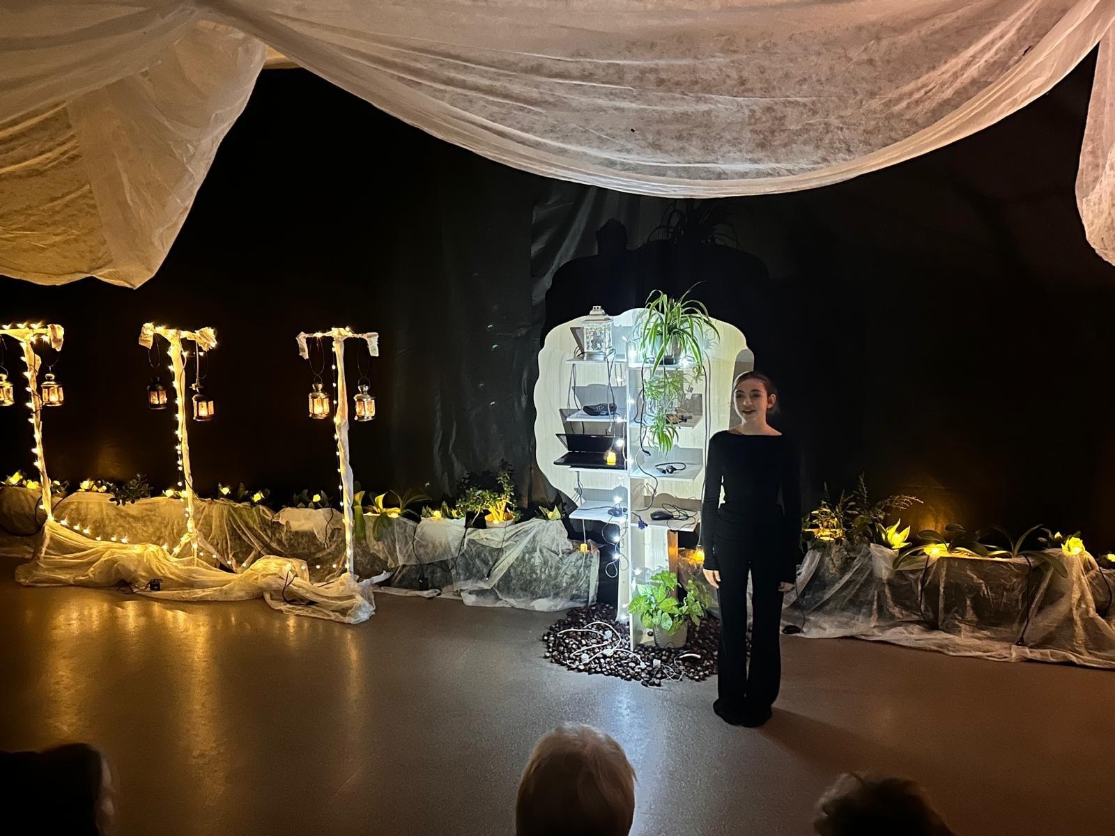 Zdjęcie w galerii na portalu naszraciborz.pl: W SP Krzyżanowice odbył się kolejny Wieczór poezji… wiadomości z regionu