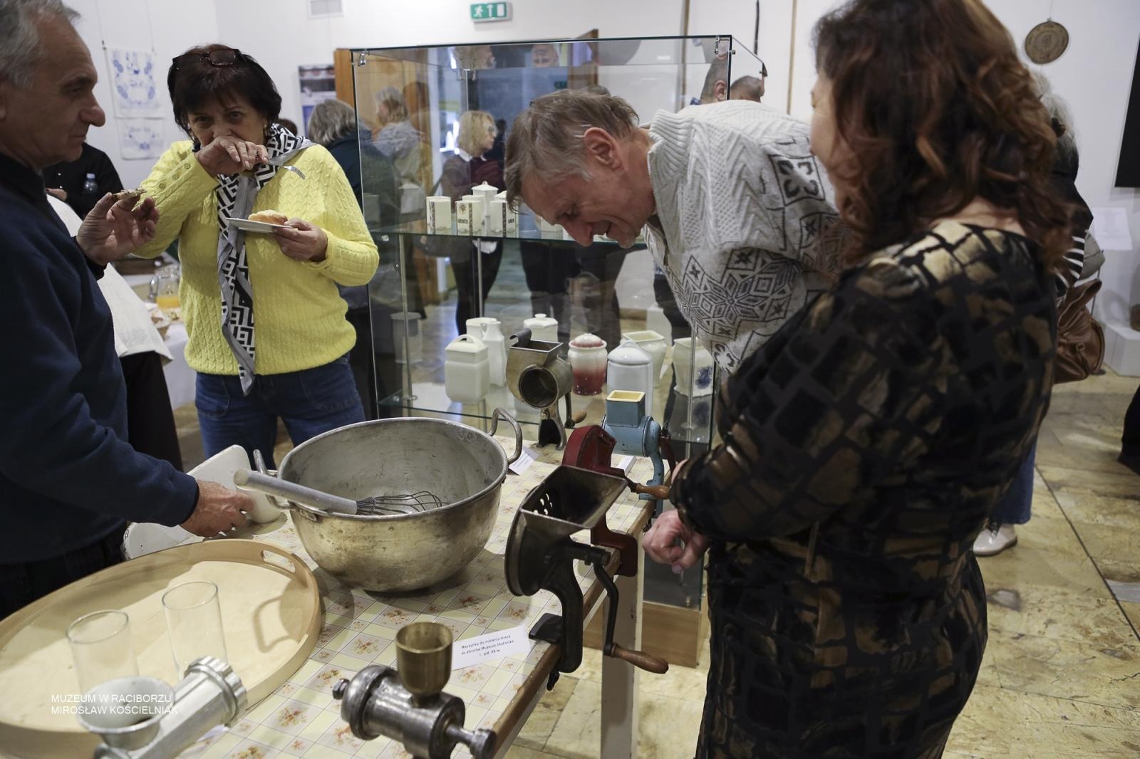 Zdjęcie w galerii na portalu naszraciborz.pl: Tradycja ciągle żywa – obrzędowość doroczna okresu bożonarodzeniowego okolic Raciborza [FOTO] wiadomości z regionu