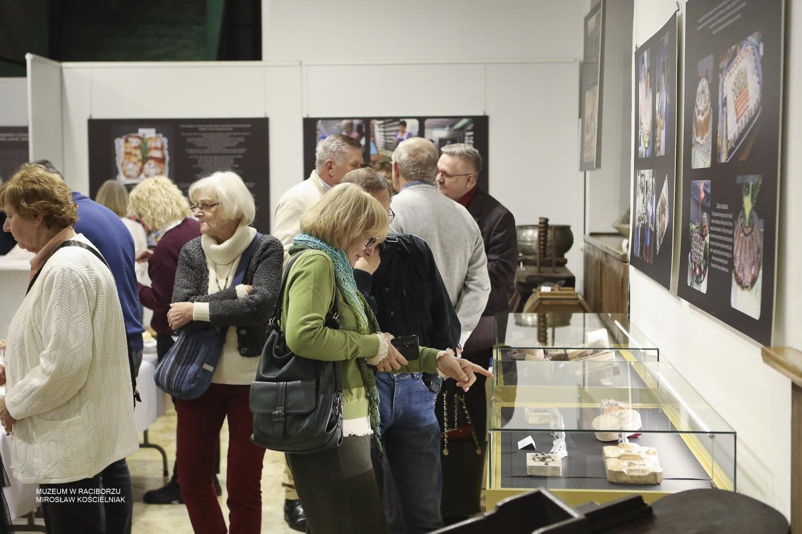 Zdjęcie w galerii na portalu naszraciborz.pl: Tradycja ciągle żywa – obrzędowość doroczna okresu bożonarodzeniowego okolic Raciborza [FOTO] wiadomości z regionu