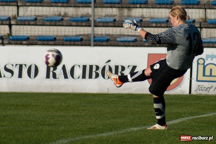 Zdjęcie w galerii na portalu naszraciborz.pl: Unia - Słowenia: rzeź niewiniątek wiadomości z regionu