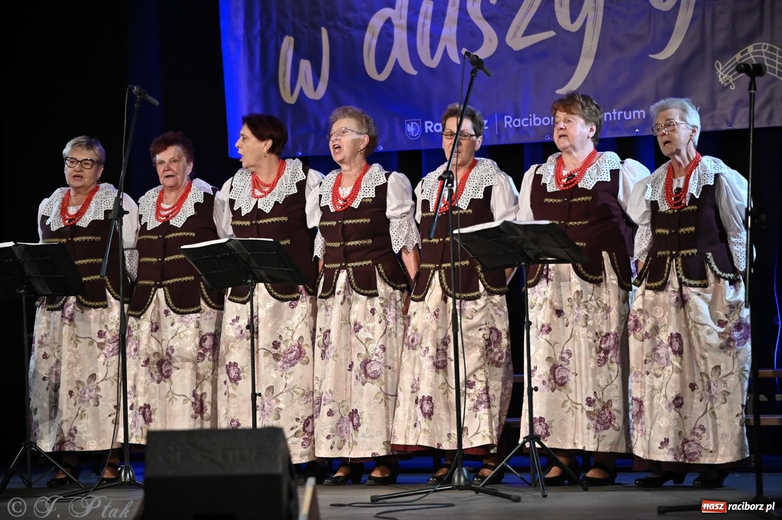 Zdjęcie w galerii na portalu naszraciborz.pl: Co nam w duszy gra – koncert pieśni chóralnej w Strzesze wiadomości z regionu