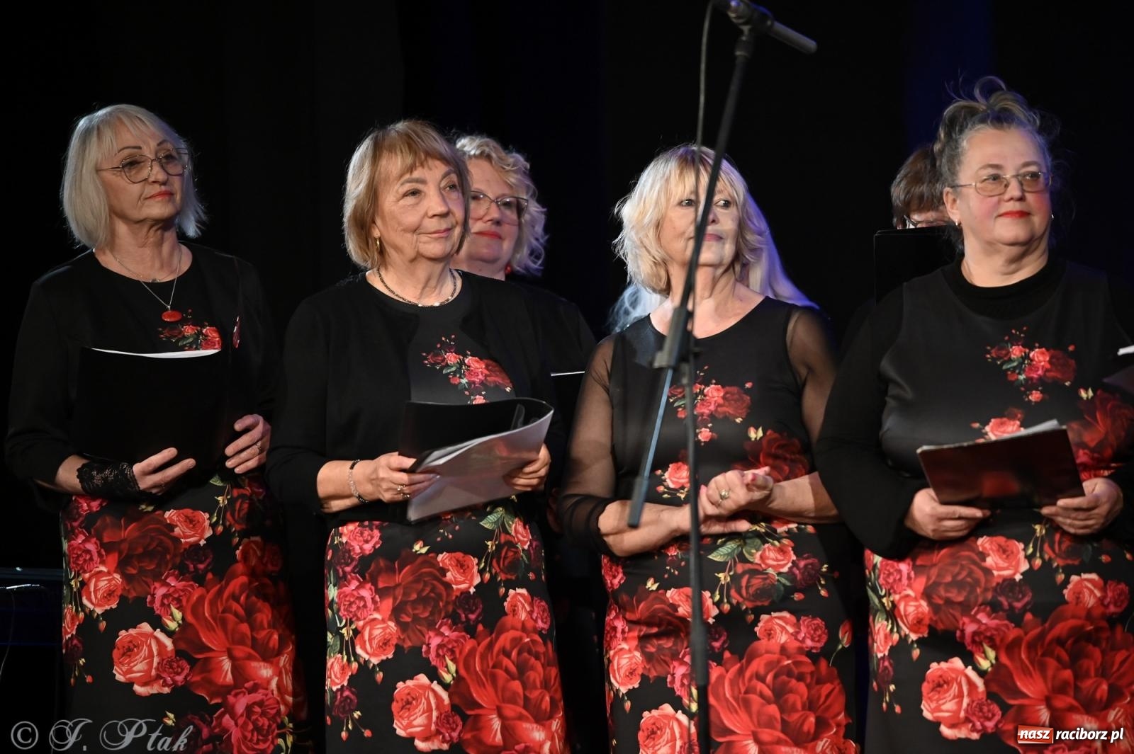 Zdjęcie w galerii na portalu naszraciborz.pl: Co nam w duszy gra – koncert pieśni chóralnej w Strzesze wiadomości z regionu