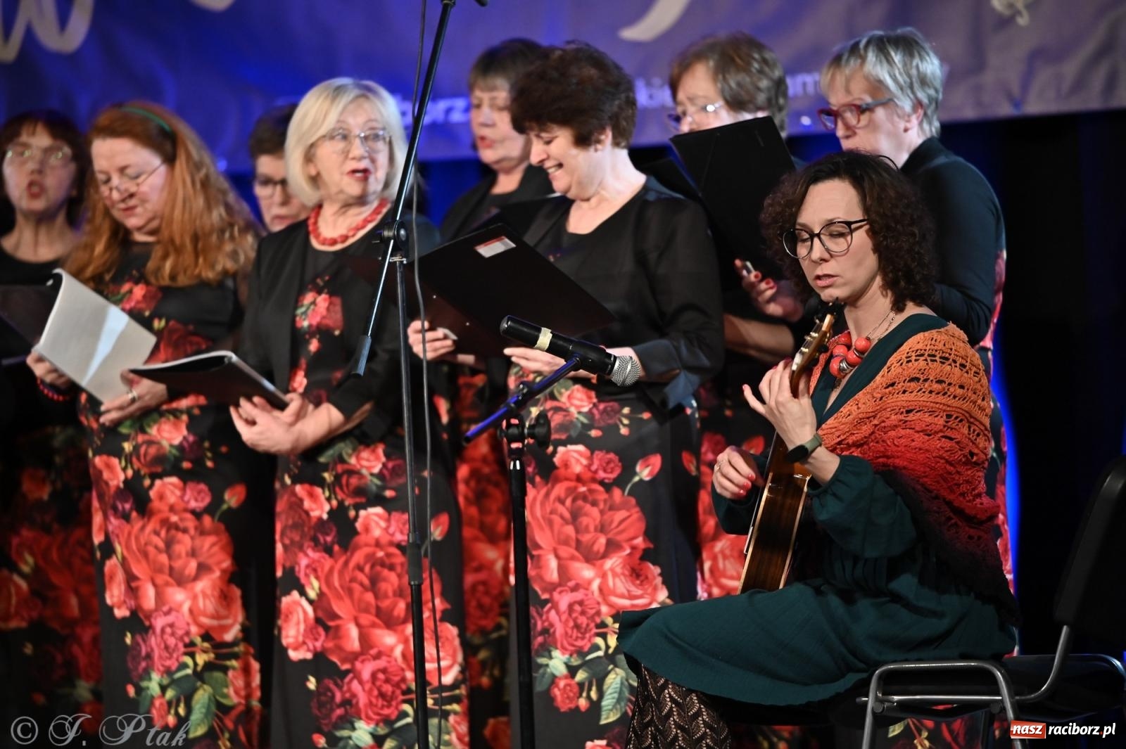 Zdjęcie w galerii na portalu naszraciborz.pl: Co nam w duszy gra – koncert pieśni chóralnej w Strzesze wiadomości z regionu