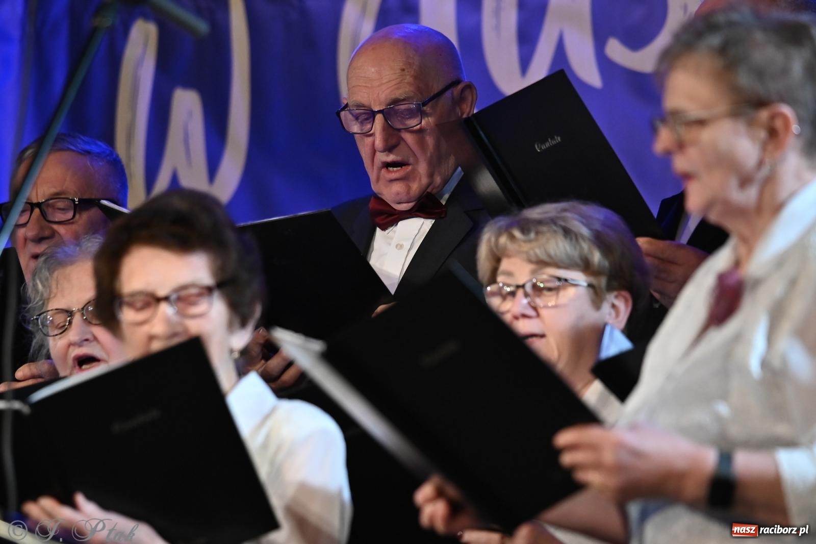 Zdjęcie w galerii na portalu naszraciborz.pl: Co nam w duszy gra – koncert pieśni chóralnej w Strzesze wiadomości z regionu