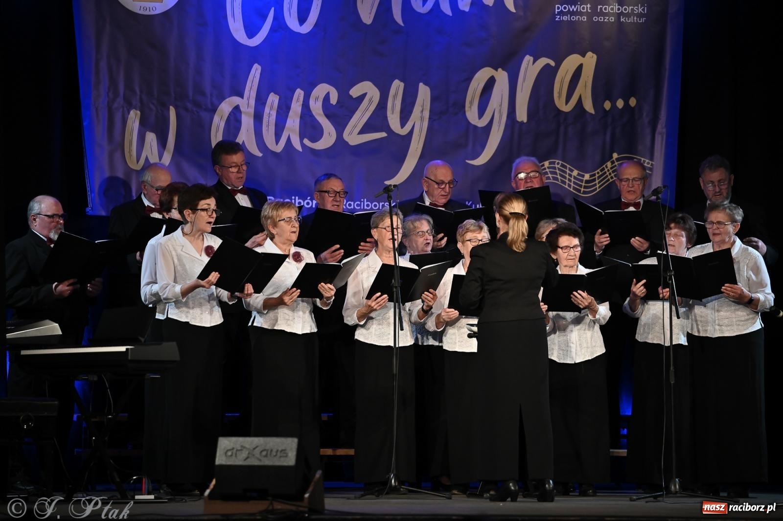 Zdjęcie w galerii na portalu naszraciborz.pl: Co nam w duszy gra – koncert pieśni chóralnej w Strzesze wiadomości z regionu