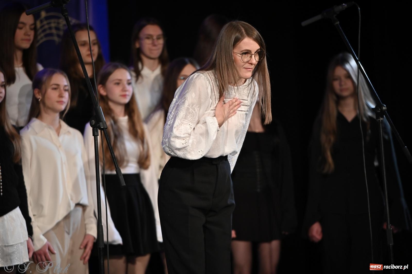 Zdjęcie w galerii na portalu naszraciborz.pl: Co nam w duszy gra – koncert pieśni chóralnej w Strzesze wiadomości z regionu