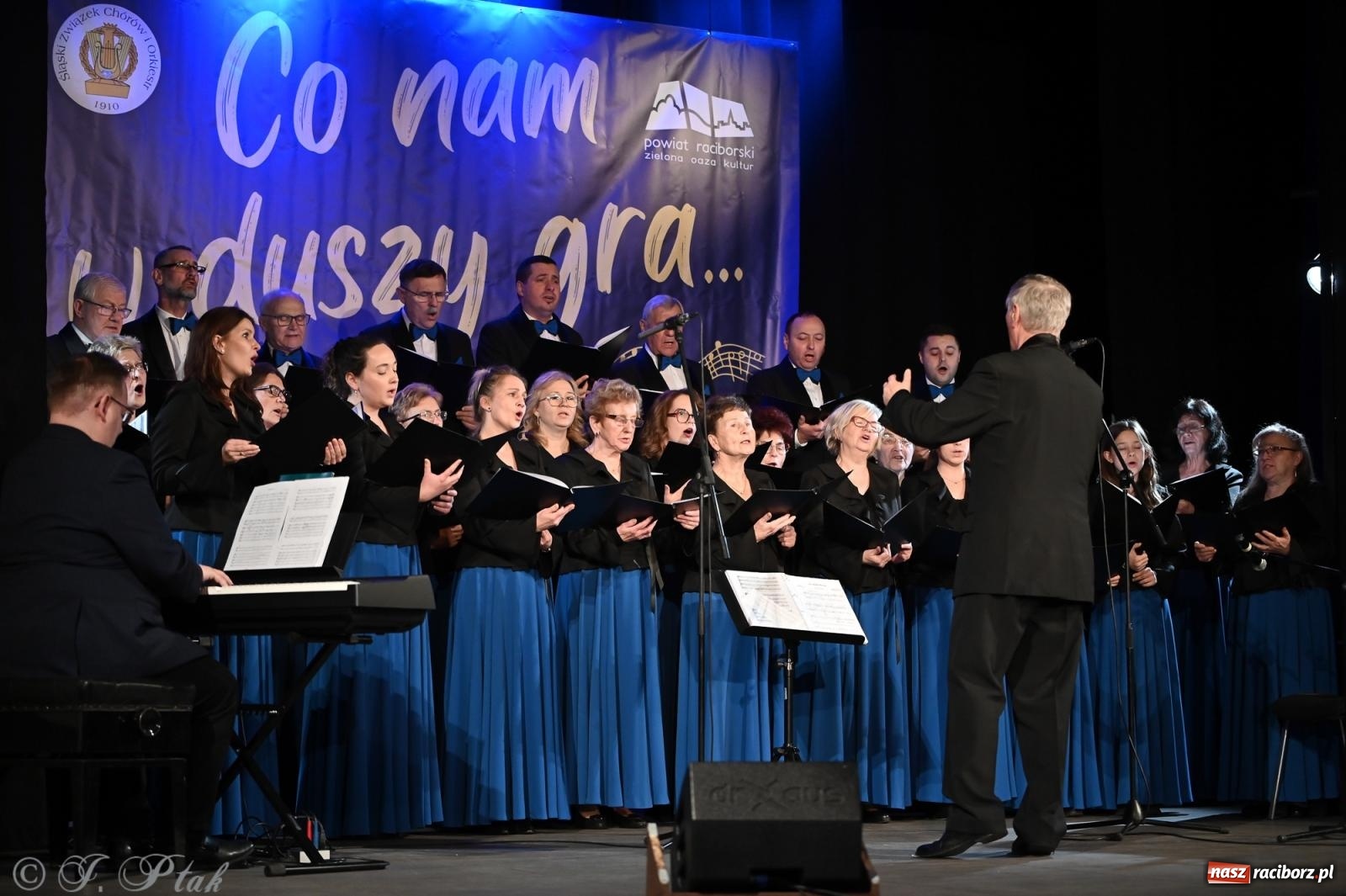 Zdjęcie w galerii na portalu naszraciborz.pl: Co nam w duszy gra – koncert pieśni chóralnej w Strzesze wiadomości z regionu