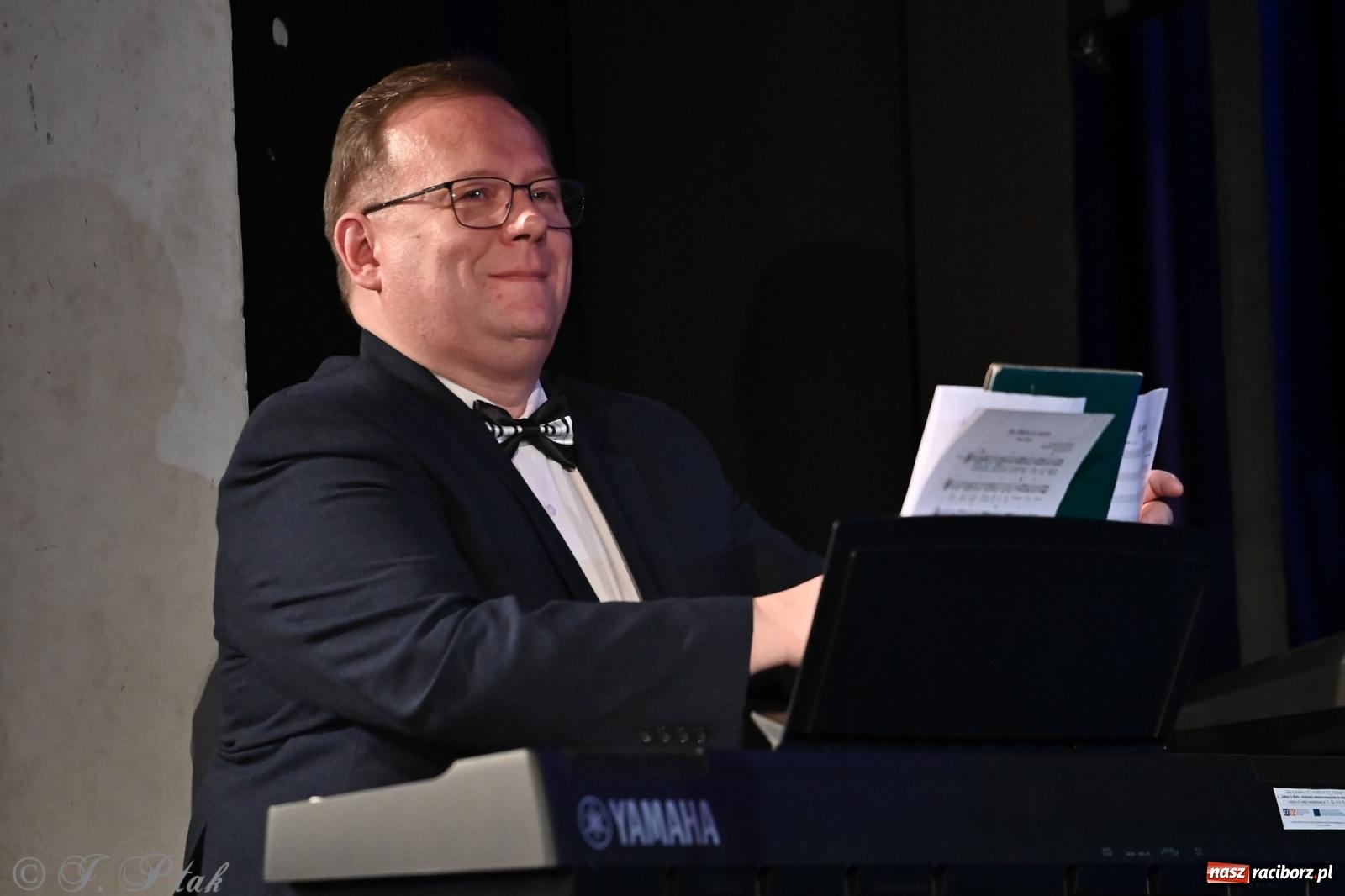 Zdjęcie w galerii na portalu naszraciborz.pl: Co nam w duszy gra – koncert pieśni chóralnej w Strzesze wiadomości z regionu