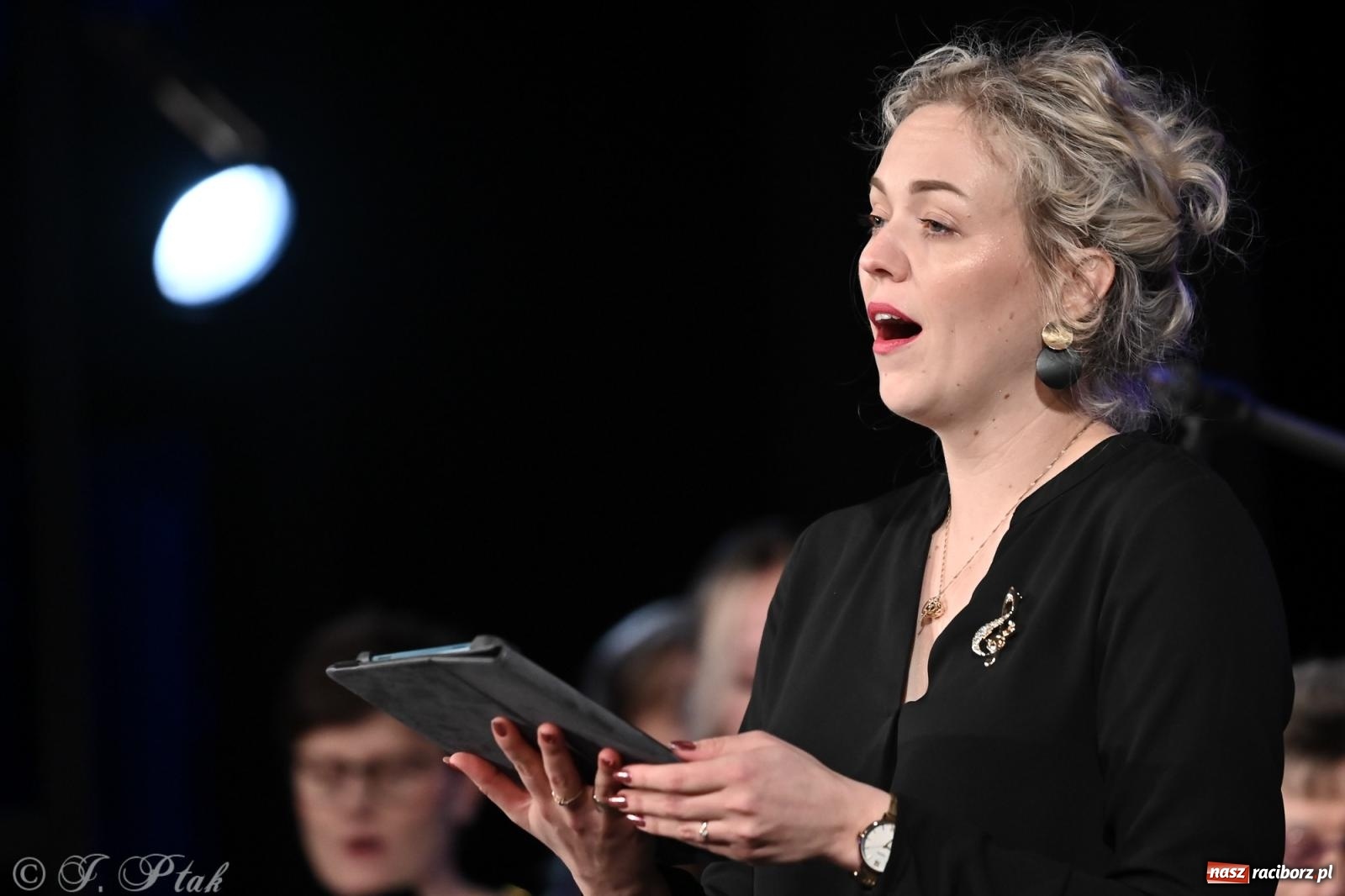 Zdjęcie w galerii na portalu naszraciborz.pl: Co nam w duszy gra – koncert pieśni chóralnej w Strzesze wiadomości z regionu