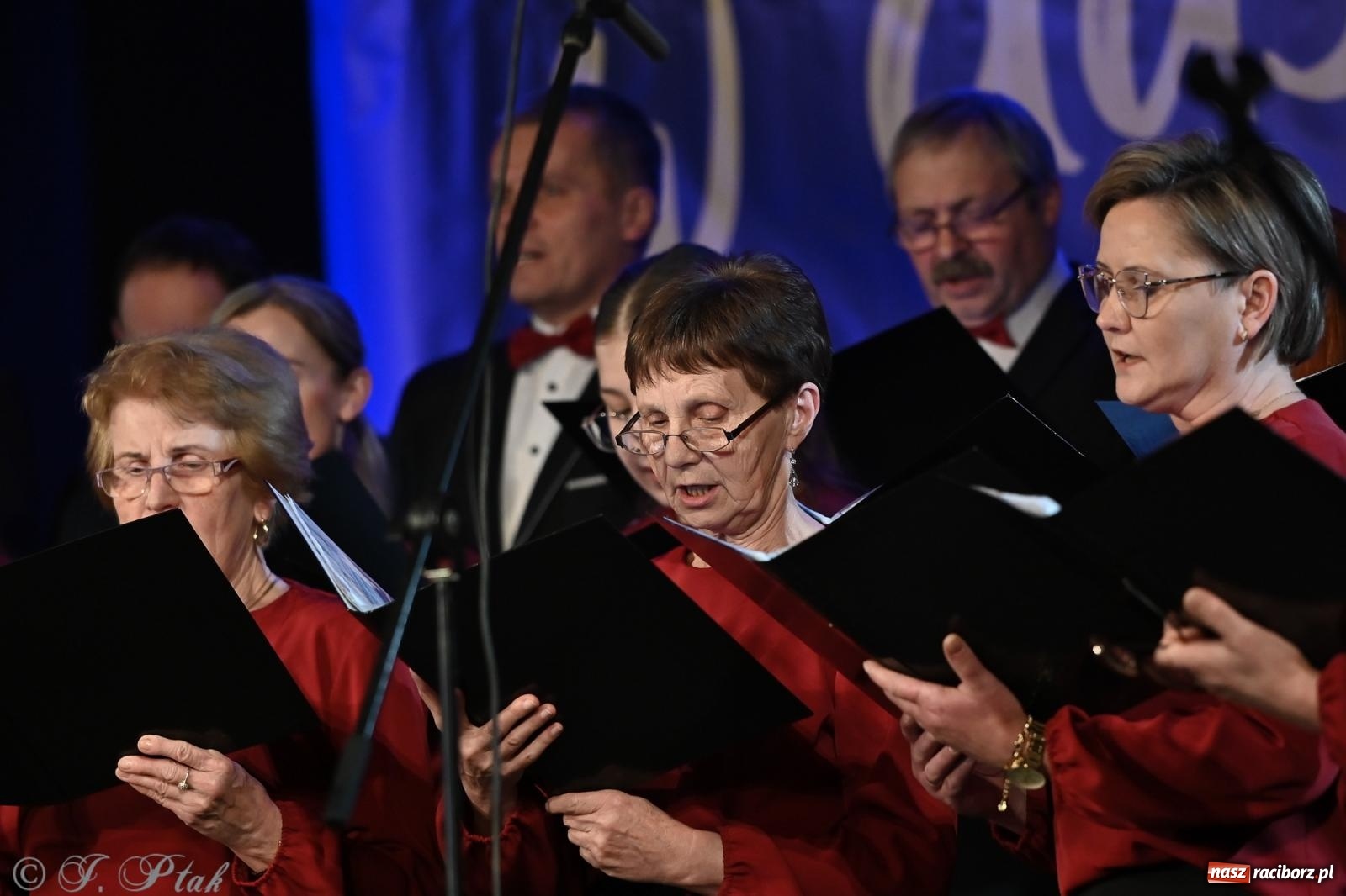 Zdjęcie w galerii na portalu naszraciborz.pl: Co nam w duszy gra – koncert pieśni chóralnej w Strzesze wiadomości z regionu