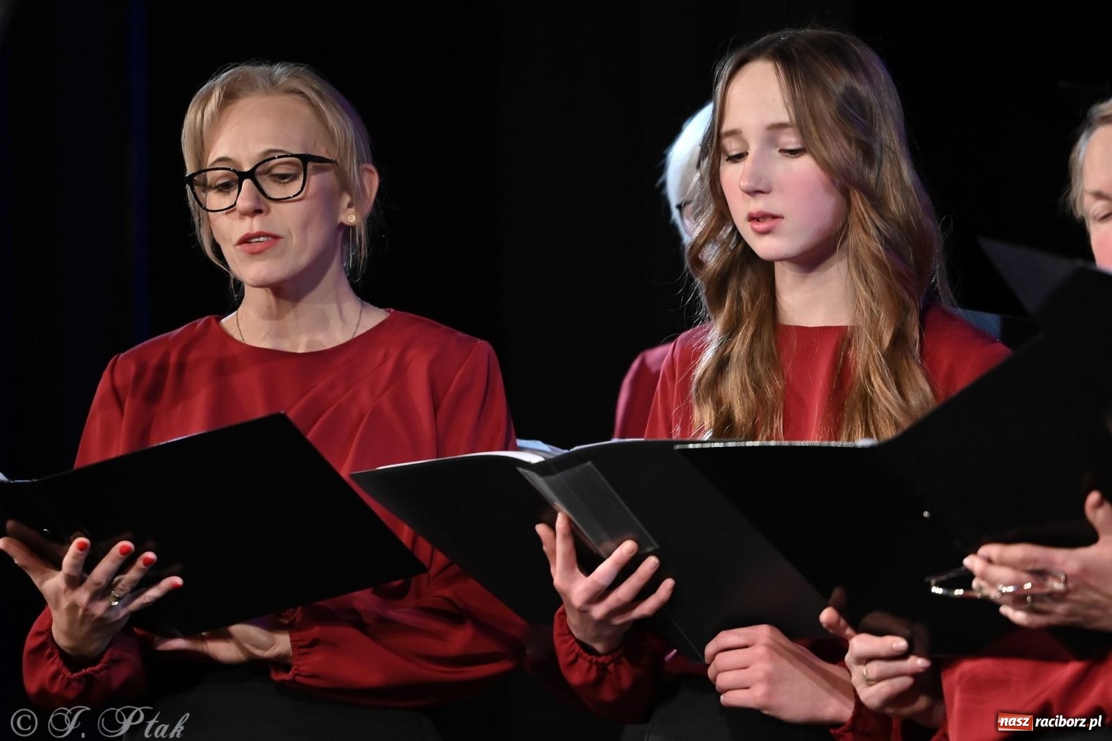 Zdjęcie w galerii na portalu naszraciborz.pl: Co nam w duszy gra – koncert pieśni chóralnej w Strzesze wiadomości z regionu