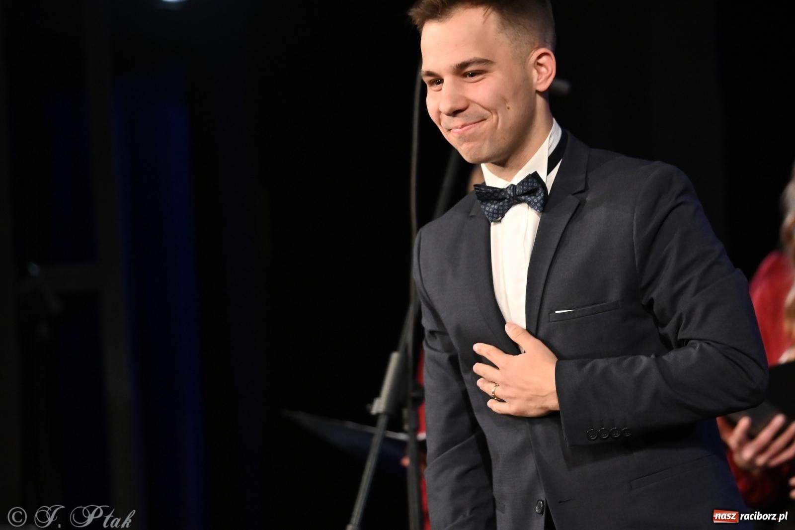 Zdjęcie w galerii na portalu naszraciborz.pl: Co nam w duszy gra – koncert pieśni chóralnej w Strzesze wiadomości z regionu