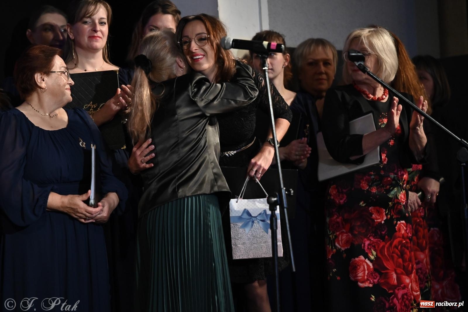 Zdjęcie w galerii na portalu naszraciborz.pl: Co nam w duszy gra – koncert pieśni chóralnej w Strzesze wiadomości z regionu