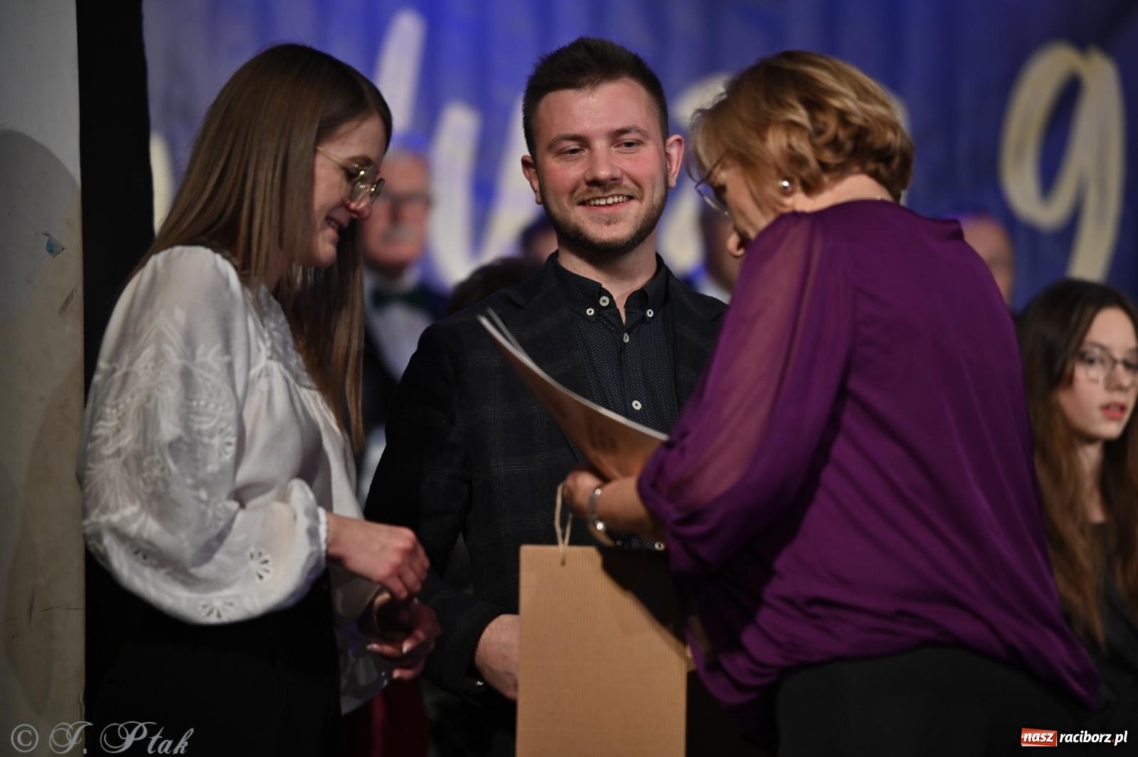 Zdjęcie w galerii na portalu naszraciborz.pl: Co nam w duszy gra – koncert pieśni chóralnej w Strzesze wiadomości z regionu