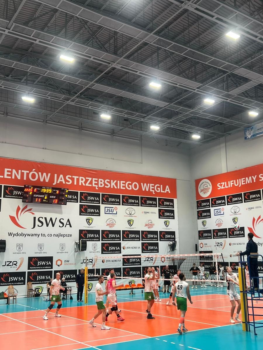 Zdjęcie w galerii na portalu naszraciborz.pl: Dobra passa Klubu Siatkarskiego Racibórz trwa wiadomości z regionu