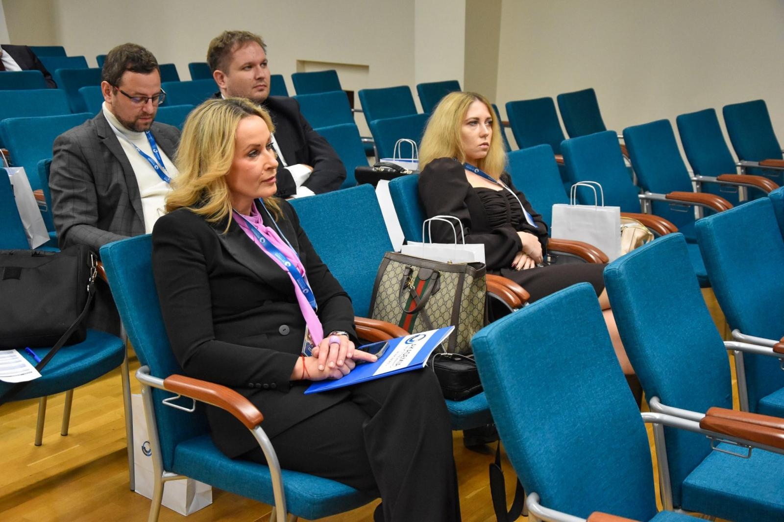 Zdjęcie w galerii na portalu naszraciborz.pl: Dwudniowa konferencja o prawie spadkowym zgromadziła ekspertów w Raciborzu wiadomości z regionu