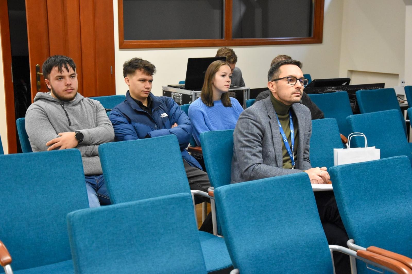 Zdjęcie w galerii na portalu naszraciborz.pl: Dwudniowa konferencja o prawie spadkowym zgromadziła ekspertów w Raciborzu wiadomości z regionu