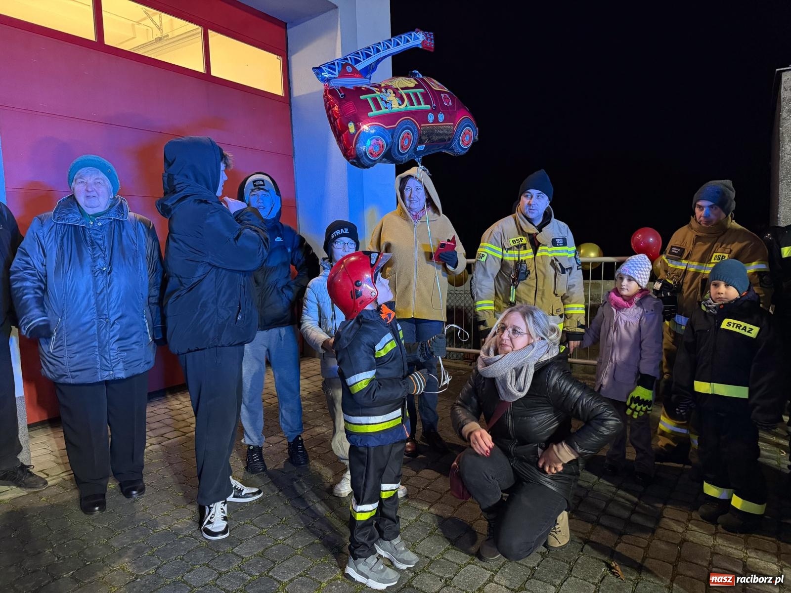 Zdjęcie w galerii na portalu naszraciborz.pl: Lekki samochód ratowniczo-rozpoznawczy zasilił flotę OSP Racibórz Brzezie wiadomości z regionu