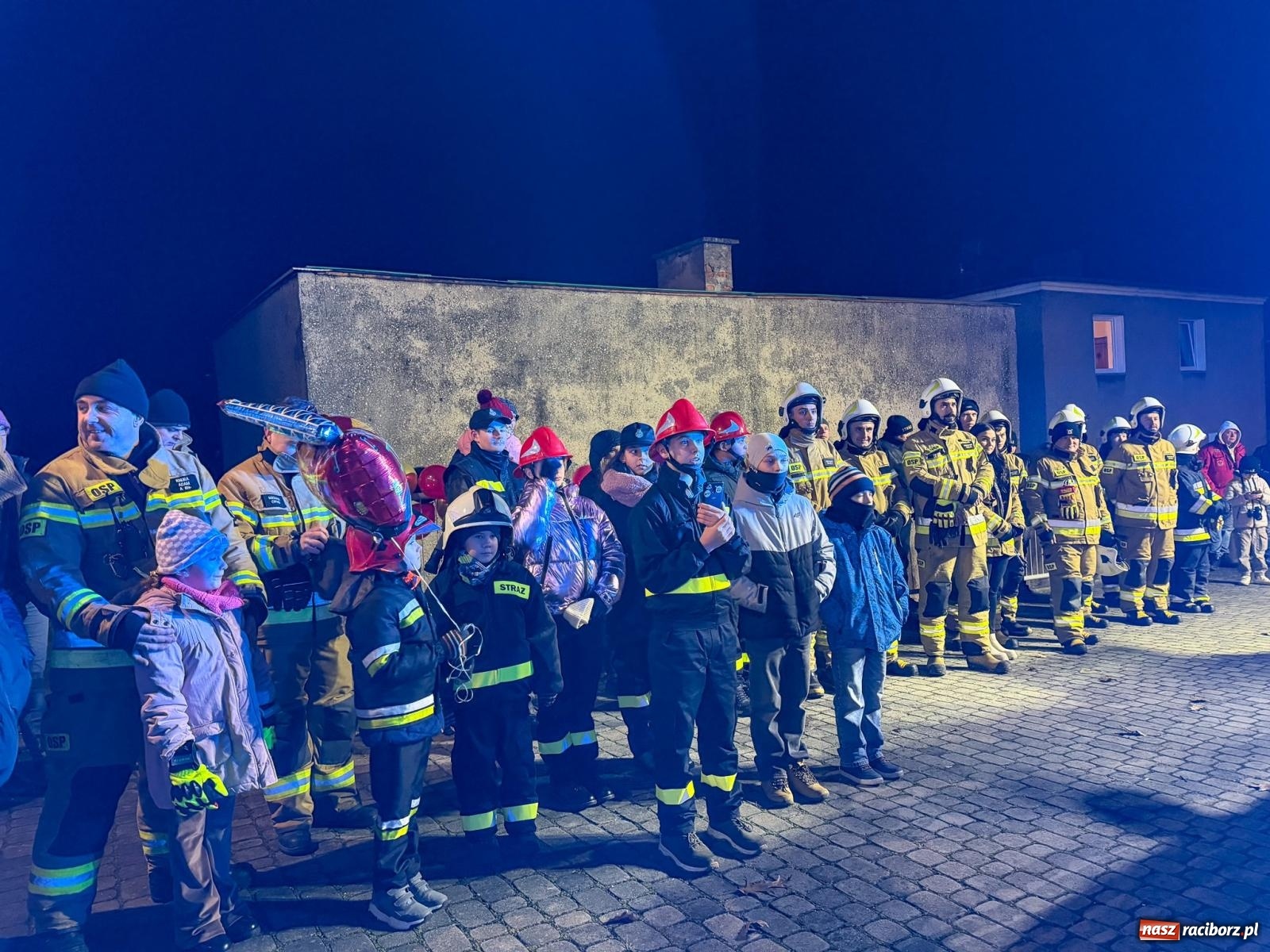 Zdjęcie w galerii na portalu naszraciborz.pl: Lekki samochód ratowniczo-rozpoznawczy zasilił flotę OSP Racibórz Brzezie wiadomości z regionu