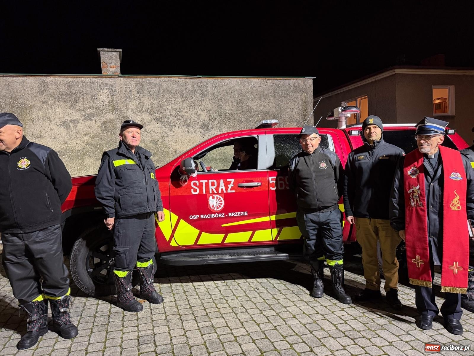 Zdjęcie w galerii na portalu naszraciborz.pl: Lekki samochód ratowniczo-rozpoznawczy zasilił flotę OSP Racibórz Brzezie wiadomości z regionu