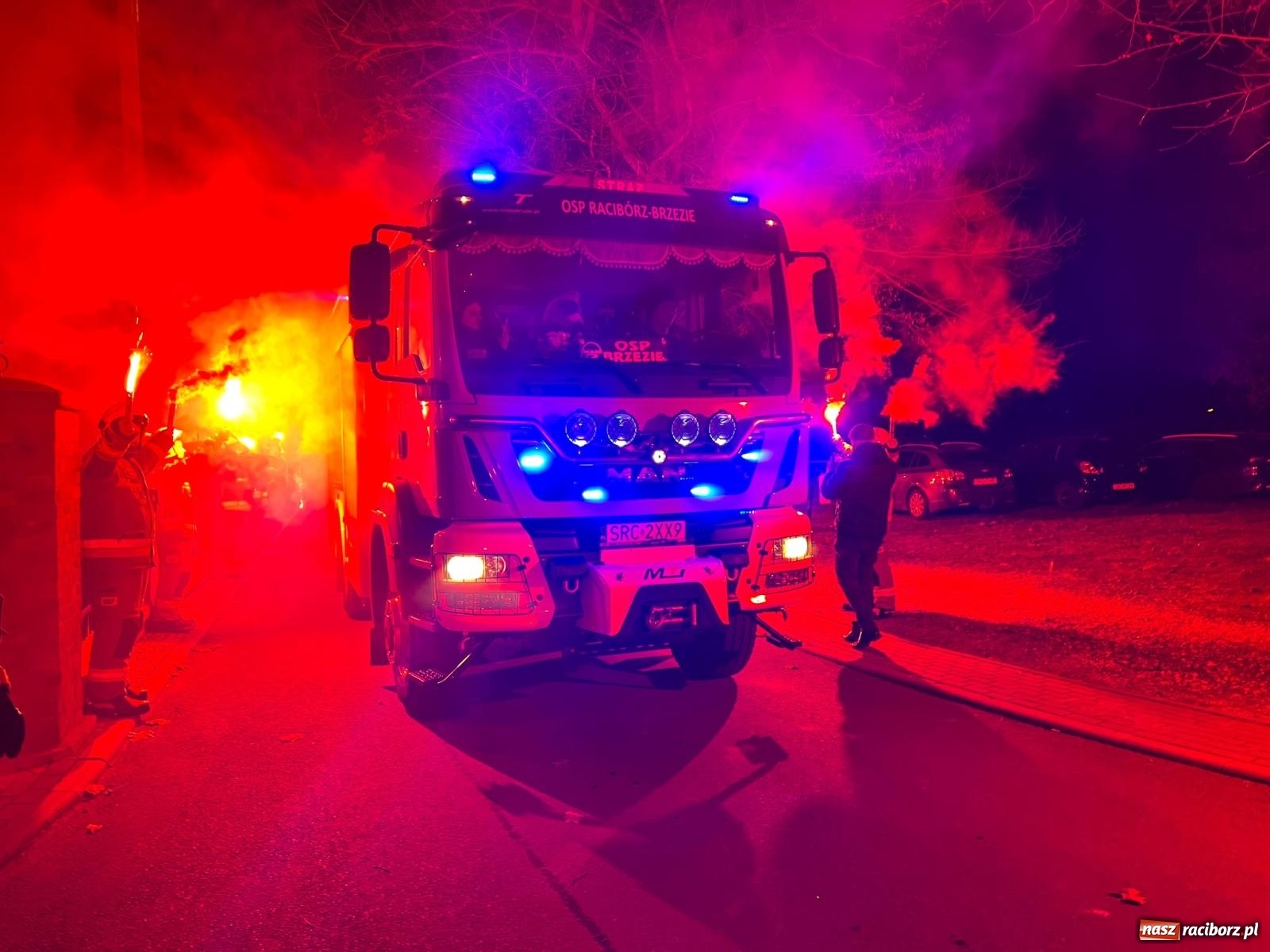 Zdjęcie w galerii na portalu naszraciborz.pl: Lekki samochód ratowniczo-rozpoznawczy zasilił flotę OSP Racibórz Brzezie wiadomości z regionu