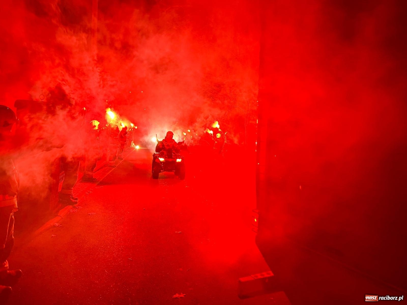 Zdjęcie w galerii na portalu naszraciborz.pl: Lekki samochód ratowniczo-rozpoznawczy zasilił flotę OSP Racibórz Brzezie wiadomości z regionu