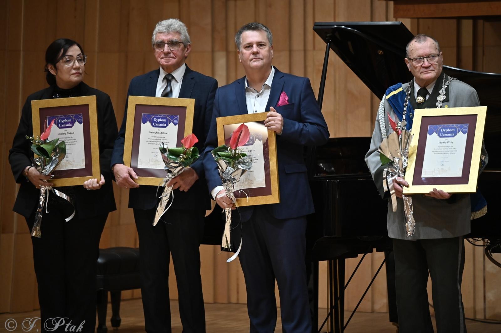 Zdjęcie w galerii na portalu naszraciborz.pl: Raciborska Gala Kultury i Wolontariatu [FOTO i WIDEO] wiadomości z regionu