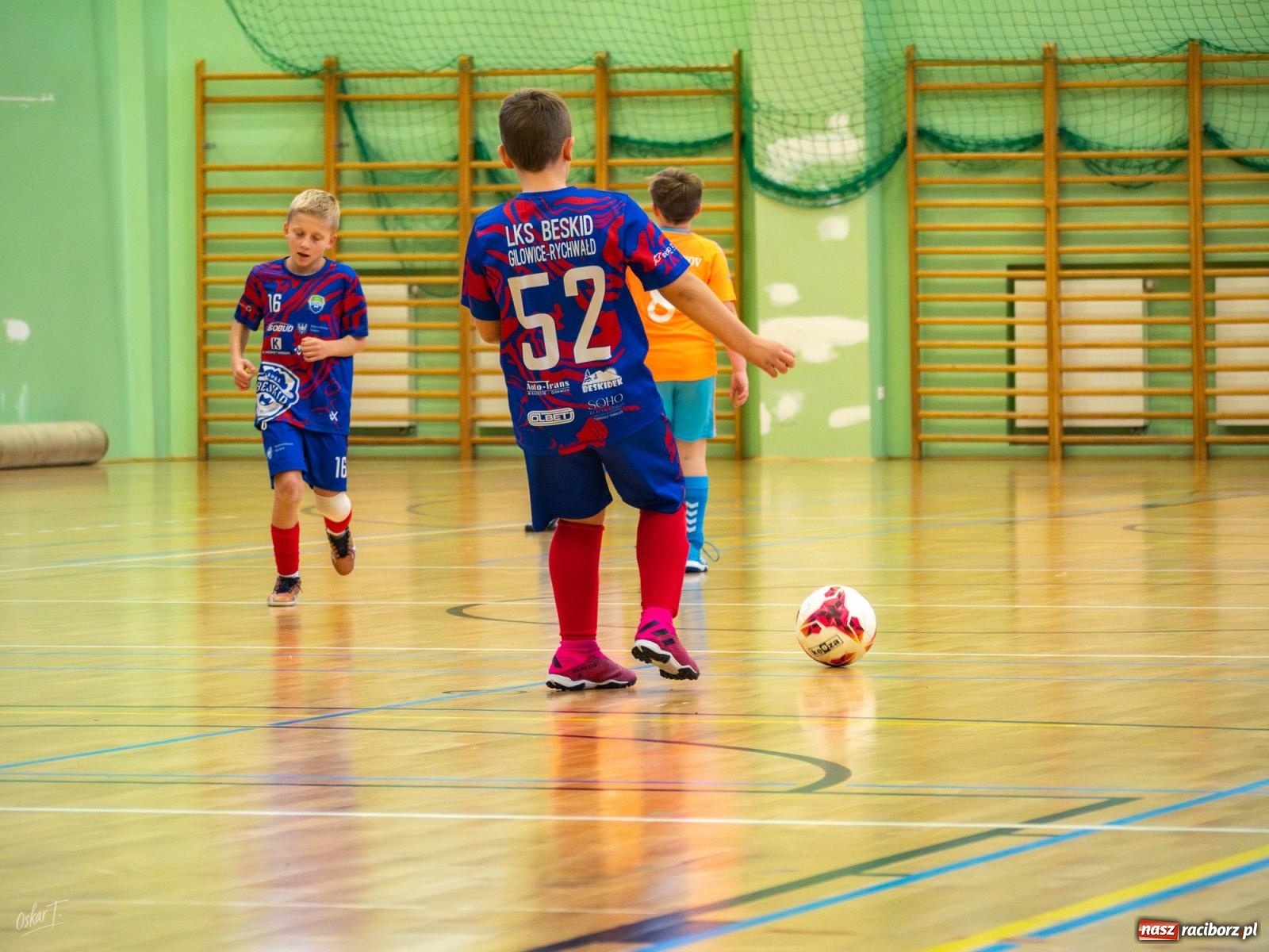 Zdjęcie w galerii na portalu naszraciborz.pl: Trzecia odsłona Winter Futsal Cup za nami [FOTO] wiadomości z regionu
