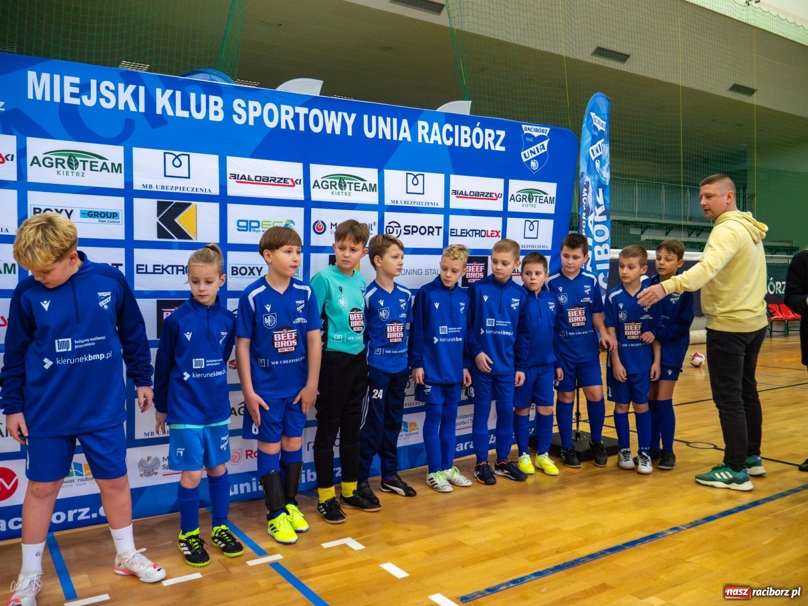 Zdjęcie w galerii na portalu naszraciborz.pl: Trzecia odsłona Winter Futsal Cup za nami [FOTO] wiadomości z regionu