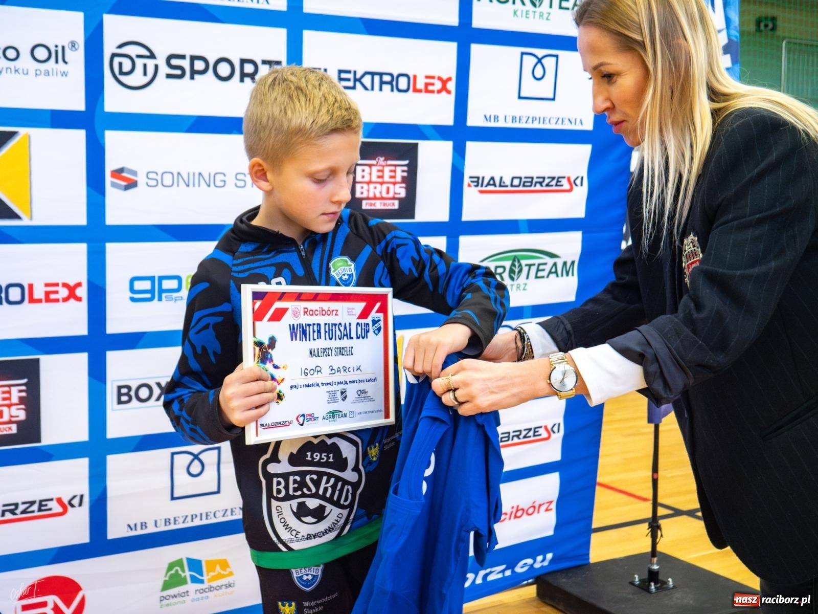 Zdjęcie w galerii na portalu naszraciborz.pl: Trzecia odsłona Winter Futsal Cup za nami [FOTO] wiadomości z regionu