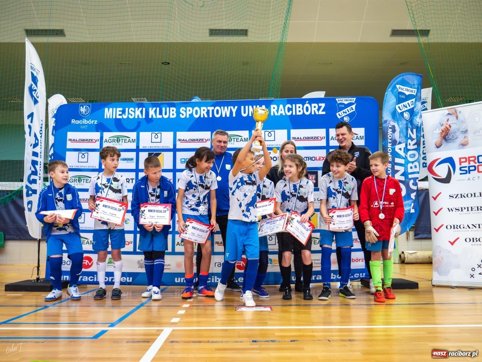 Zdjęcie w galerii na portalu naszraciborz.pl: Trzecia odsłona Winter Futsal Cup za nami [FOTO] wiadomości z regionu