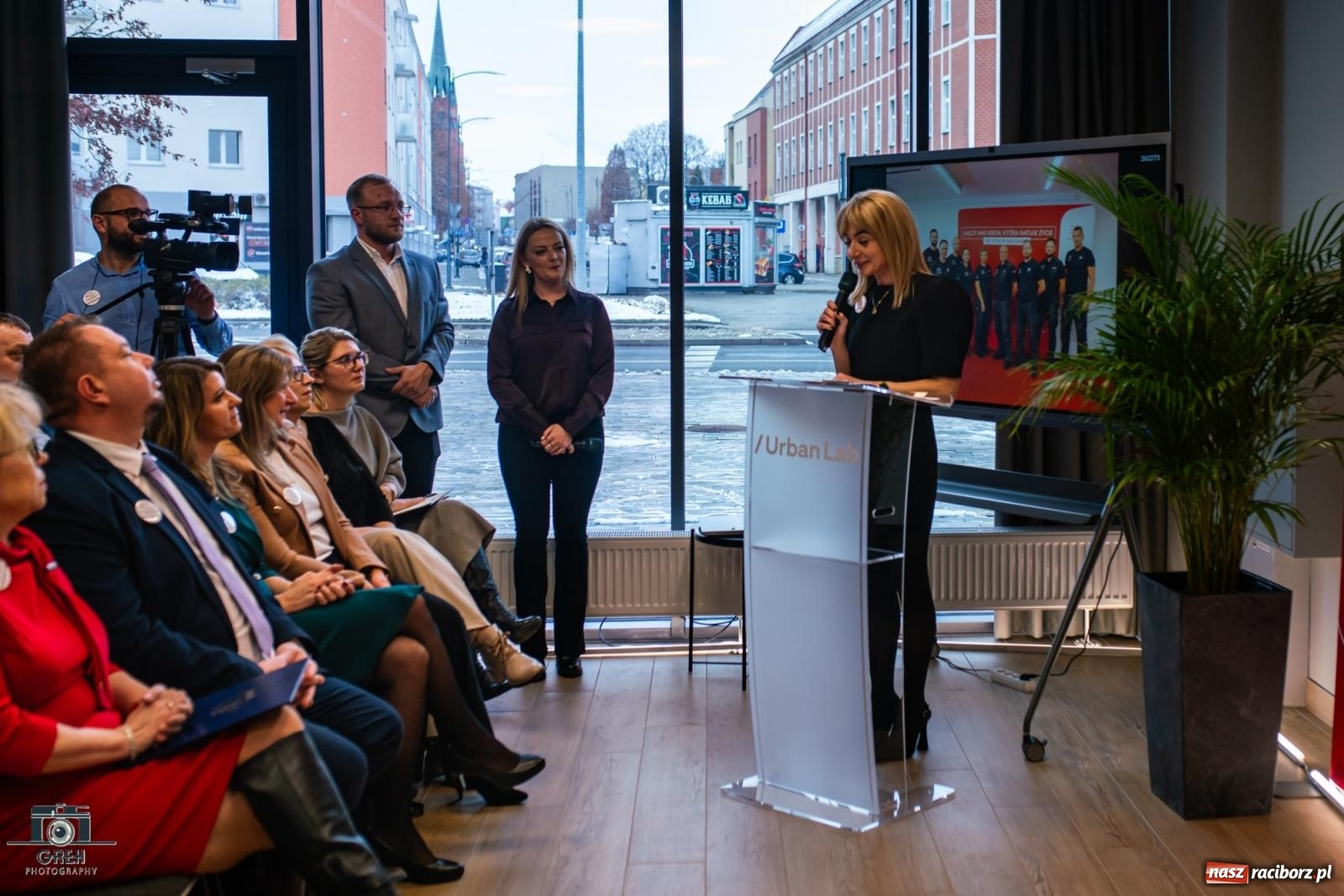 Zdjęcie w galerii na portalu naszraciborz.pl: Nieważne co masz, ważne czym się dzielisz. W Urban Lab wręczono medale zasłużonym krwiodawcom [FOTO i WIDEO] wiadomości z regionu