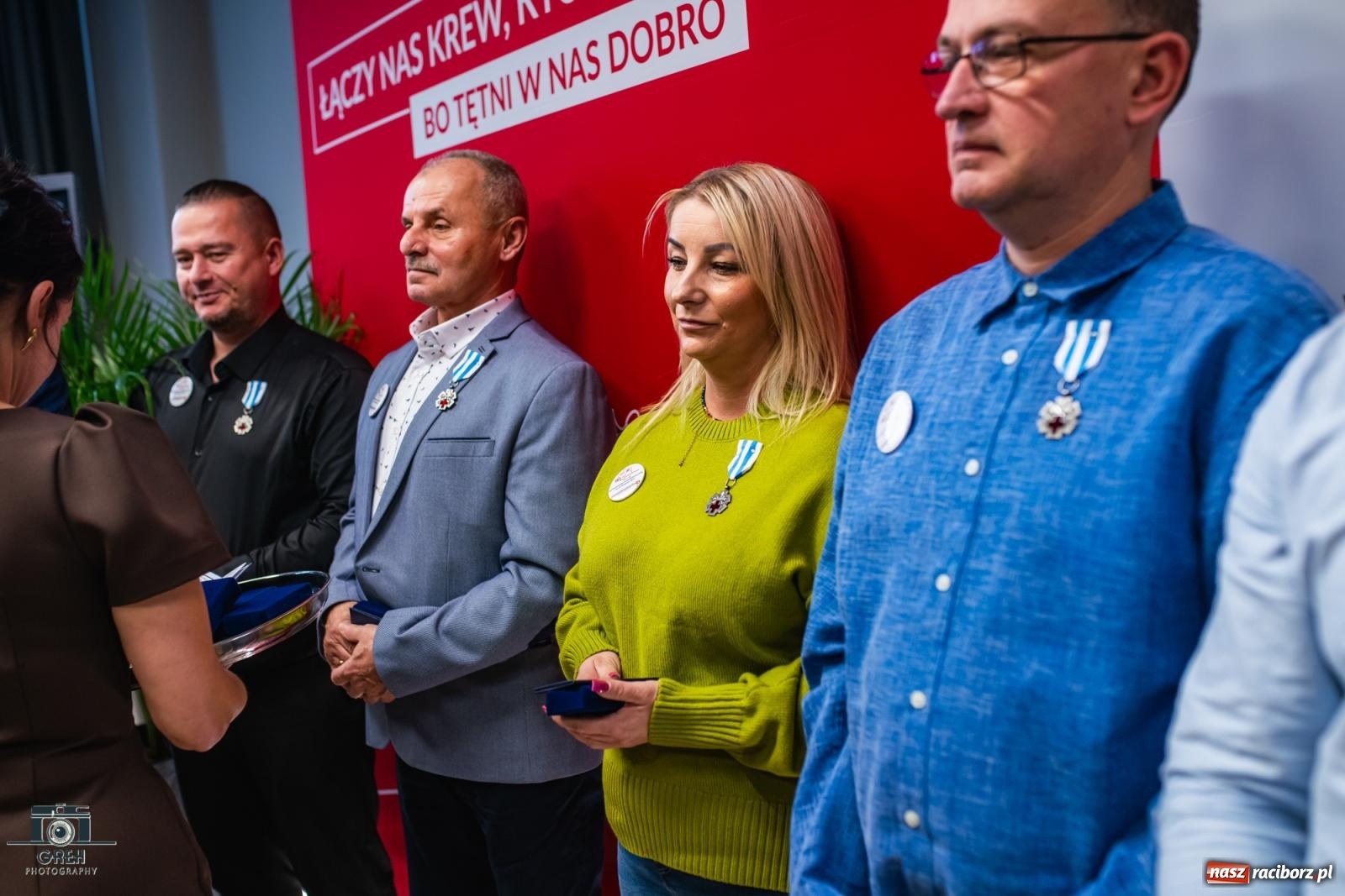 Zdjęcie w galerii na portalu naszraciborz.pl: Nieważne co masz, ważne czym się dzielisz. W Urban Lab wręczono medale zasłużonym krwiodawcom [FOTO i WIDEO] wiadomości z regionu