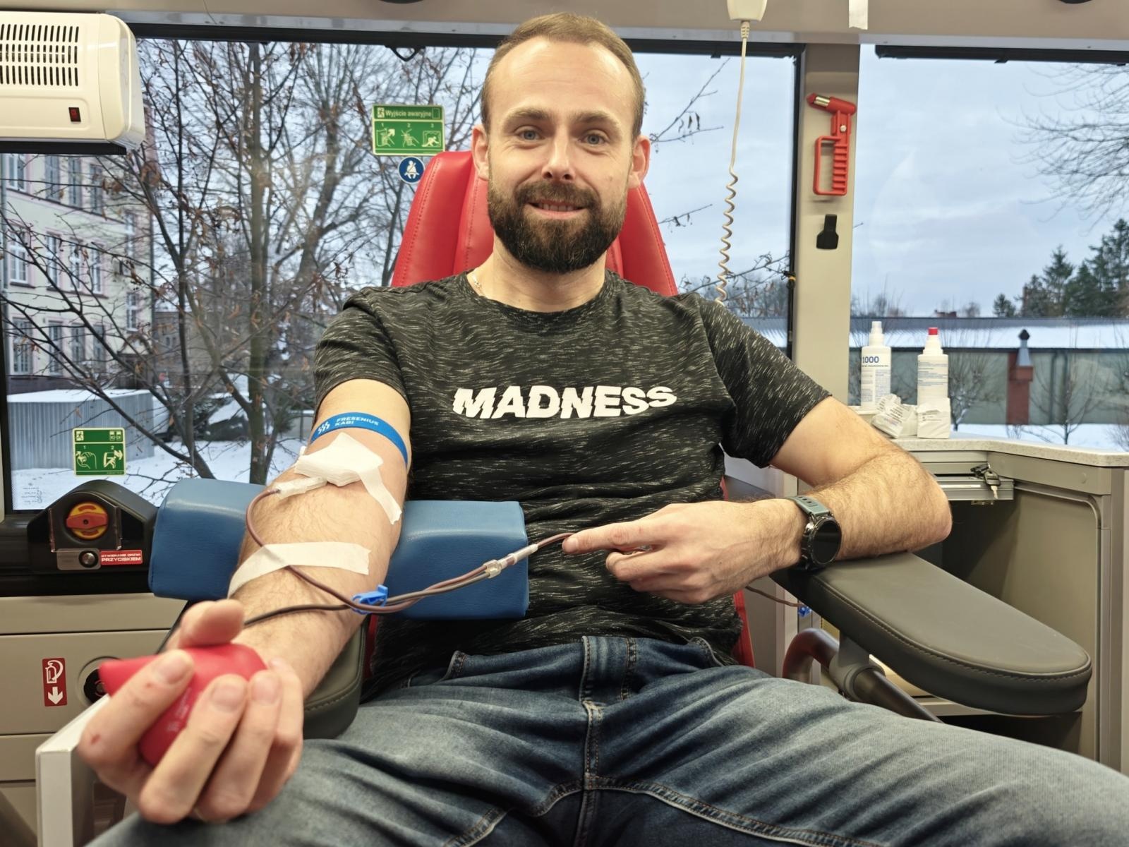 Zdjęcie w galerii na portalu naszraciborz.pl: Akcja zbiórki krwi w Śląskim Oddziale SG w Raciborzu wiadomości z regionu