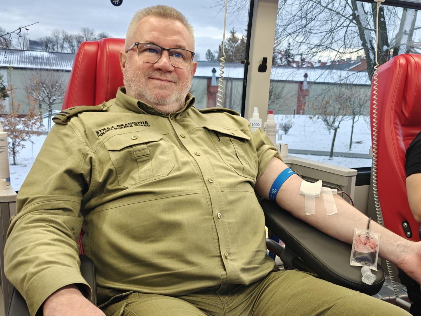 Zdjęcie w galerii na portalu naszraciborz.pl: Akcja zbiórki krwi w Śląskim Oddziale SG w Raciborzu wiadomości z regionu