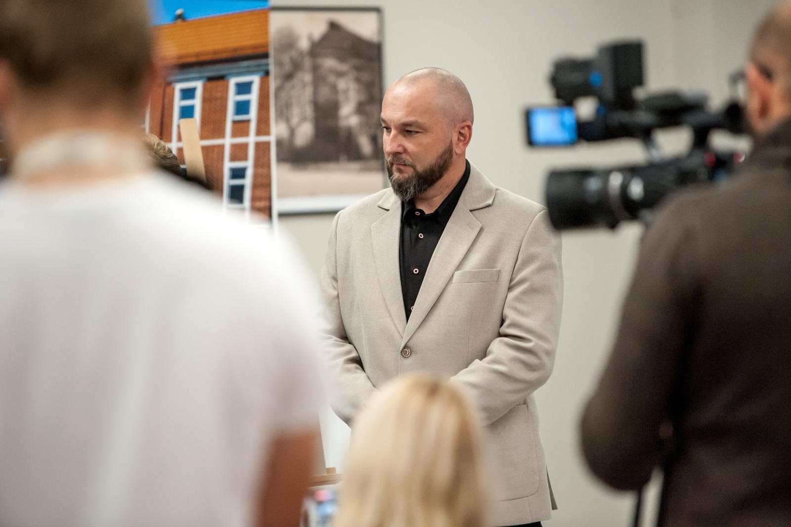 Zdjęcie w galerii na portalu naszraciborz.pl: Bajkowy Zamek 2025. Dwa grudniowe weekendy pełne atrakcji na dziedzińcu wiadomości z regionu