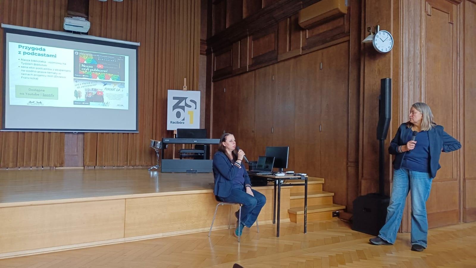 Zdjęcie w galerii na portalu naszraciborz.pl: Biblioteka sercem szkolnej kultury. Inspirująca konferencja w ZSO nr 1 w Raciborzu wiadomości z regionu